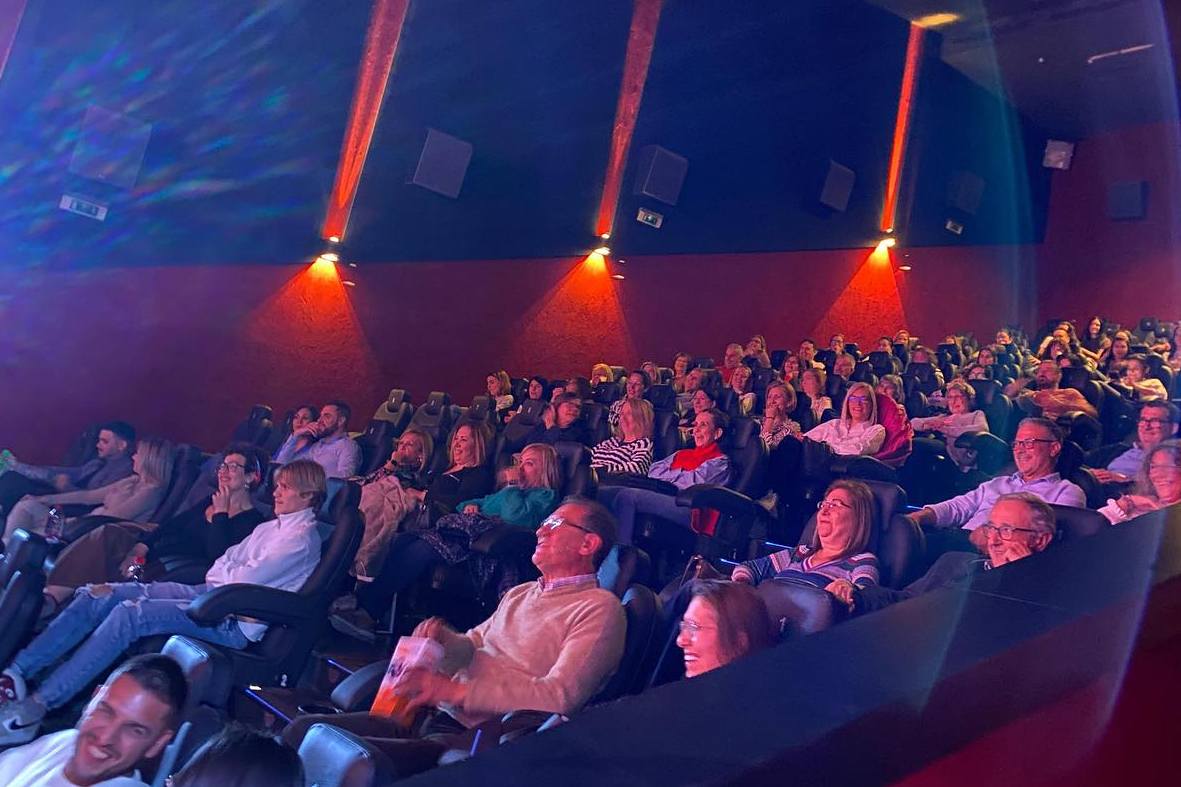 comicas degeneradas monologos en el cine unarisamas 59