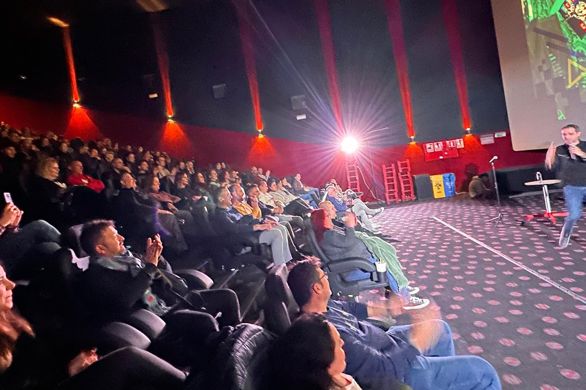 el raro de los 90 monologos en el cine unarisamas 63