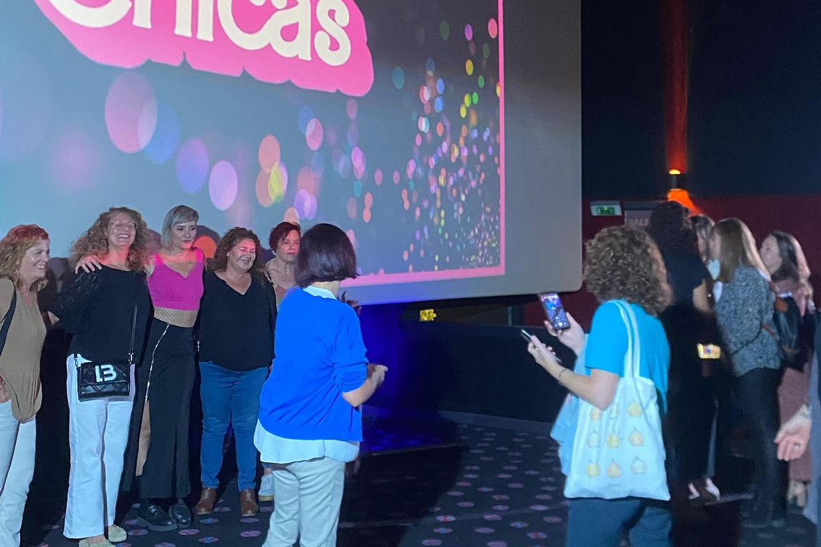 noche de chicas monologos en el cine unarisamas 34