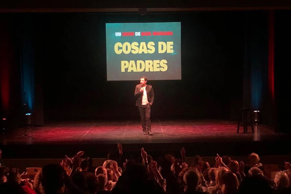 COSAS-DE-PADRES-RAUL-MASSANA-unarisamas-agenda-de-comedia-4