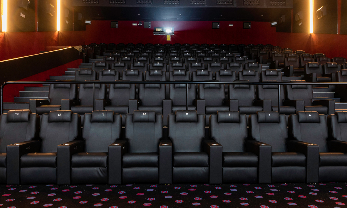 thader neocine monologos en el cine unarisamas 2